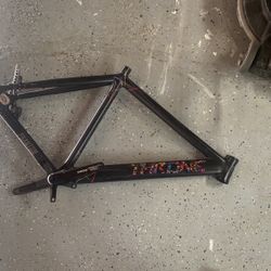 Fixi Frame 