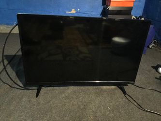 Vizio 32 inch flat screen smart TV