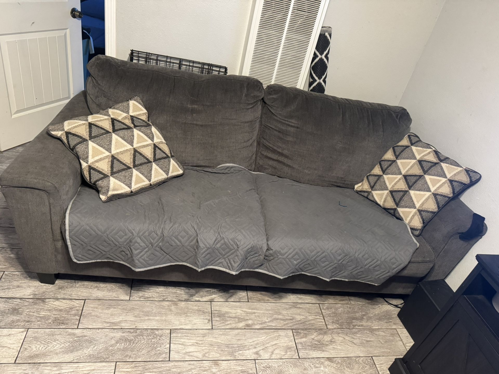 Couch Set