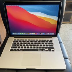 MacBook Pro 15 inches - Mac OS Big Sur