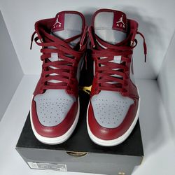 Air Jordan 1 Mid "Cherrywood Red" (2022) – Men’s Size 11 – Used w/ Box