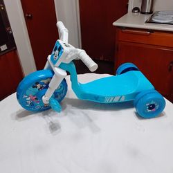 Toddler 3 wheeler.  Horn Works