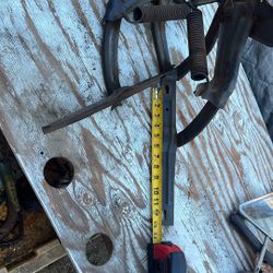 68 GM Hood Hinges