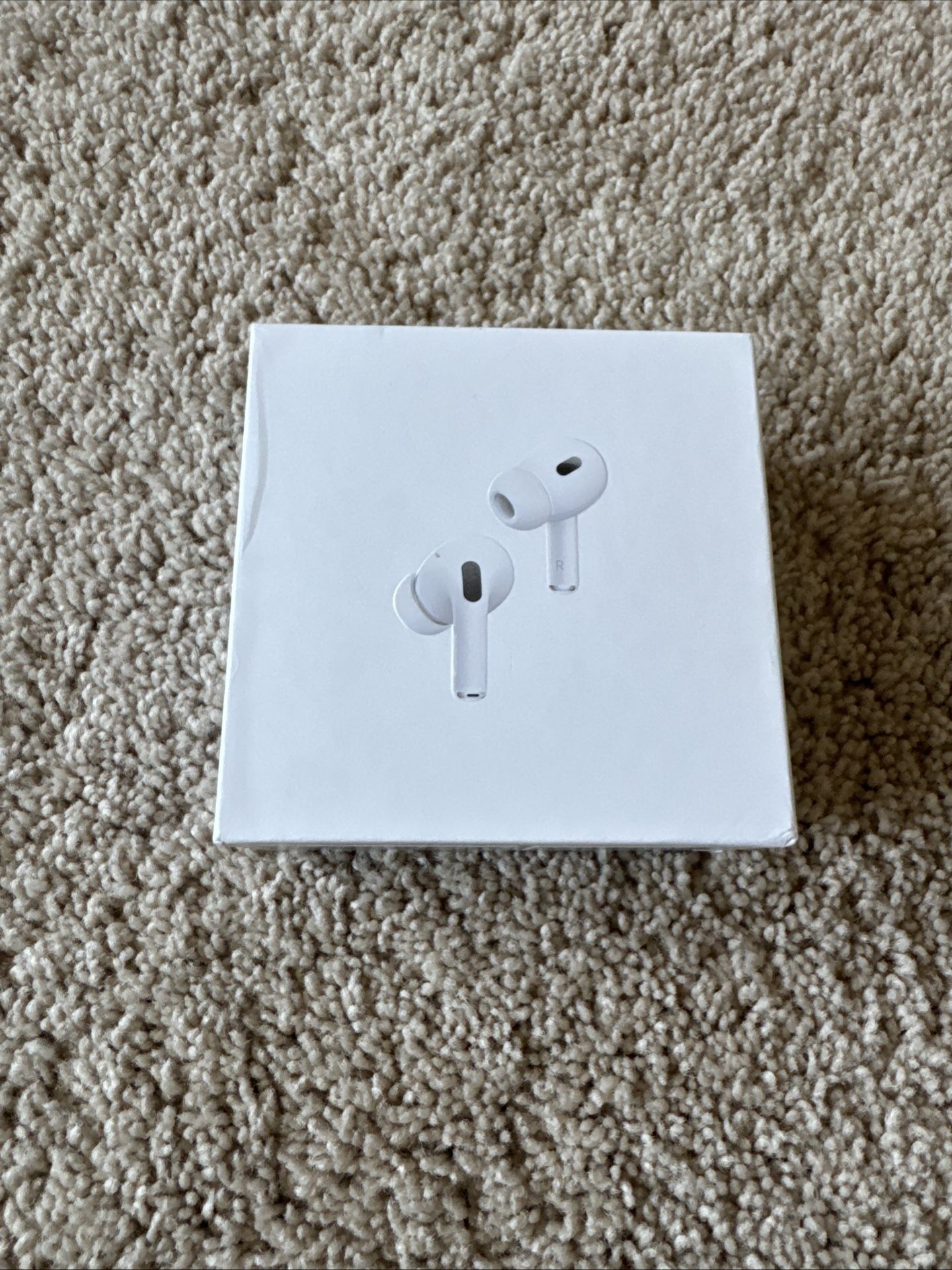 Apple AirPods Pro (2nd Generation) with MagSafe Wireless Charging Case (USB-C)