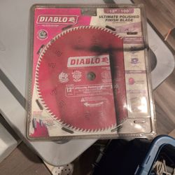 Diablo 12-in Miter Blade 100 Teeth