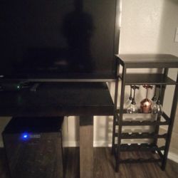 3.2 Cu - Black - Glass Wine Fridge and Black Wooden Wine Rack