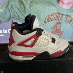 Jordan 4 Red Cements Size 9 