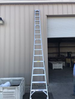 BRAND NEW! 16 foot ladders