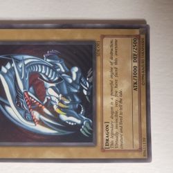 Yugioh Blue Eyes White Dragon SDK-001