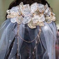 Golden Flower Veil 