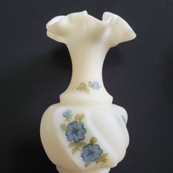 Fenton Cream Satin Vase With Blue Flowers