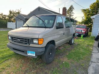 2003 Ford E-350