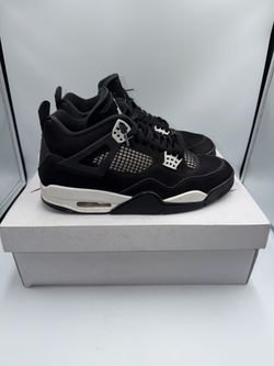 Air Jordan 4 White Thunder Size 11.5 With Box Clean Pair shoes