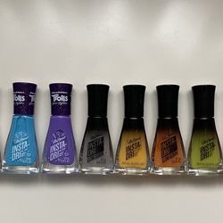 Sally Hansen nail polish