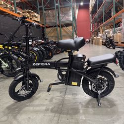 Folding electric bicycle