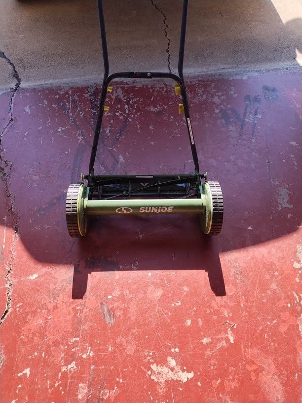 Lawnmower