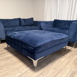 KANE’S Furniture Living Room Set With Large Ottoman 