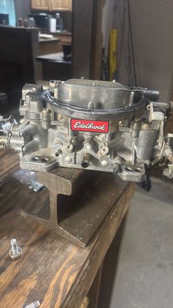 Edelbrock carb