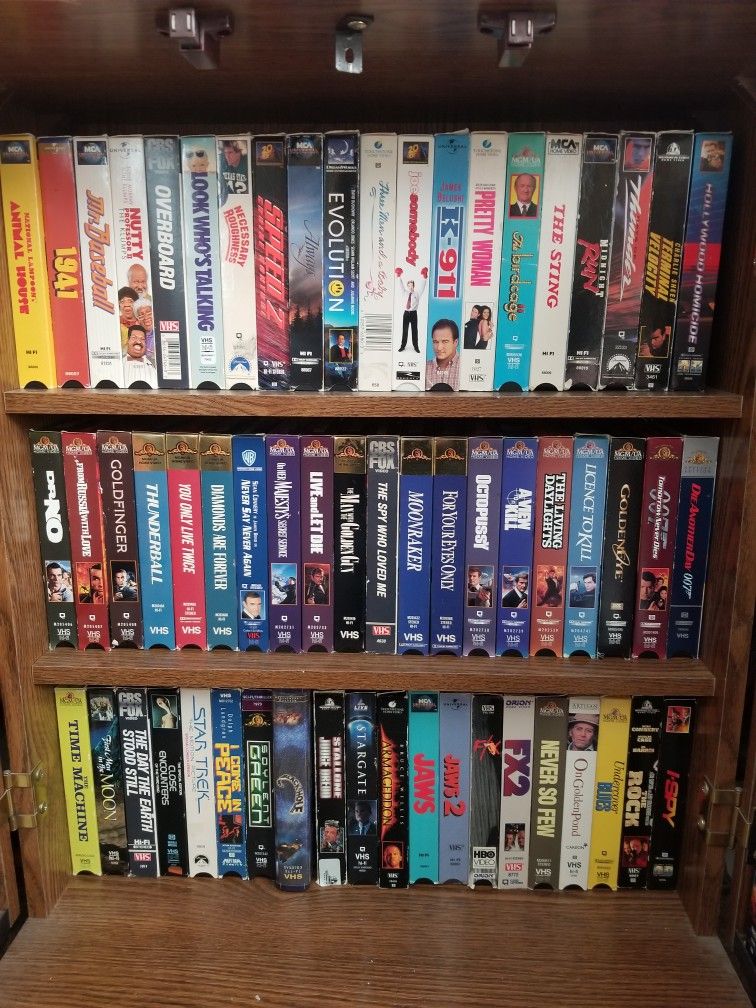 VHS MOVIES for Sale in Mountain View, CA OfferUp
