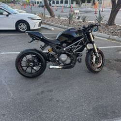 Ducati Monster 1100 Evo
