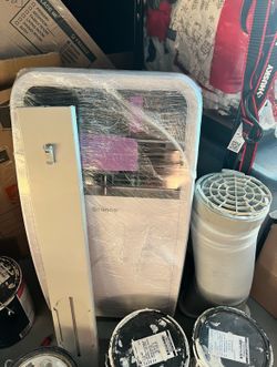 Barely used AC unit