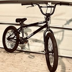 Hyper BMX Bike