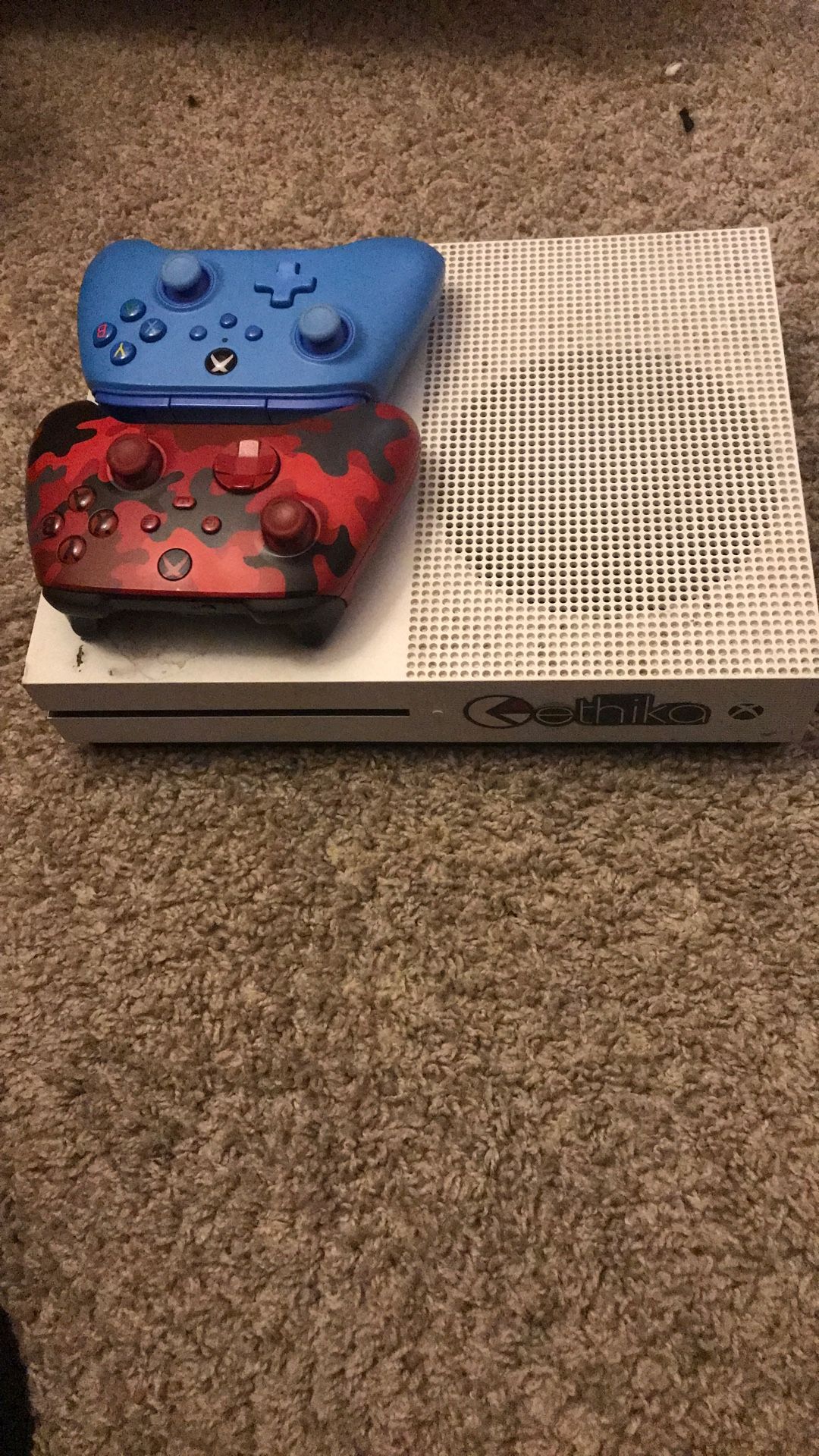 Xbox One S
