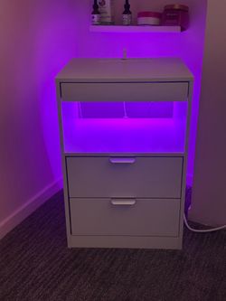 Dresser LED lights changes colors