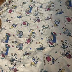 Women’s Small Scrub Top Bugs 