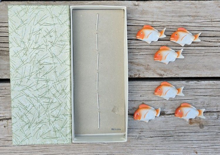 Vintage Fish Chopsticks Holder