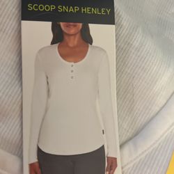 Brand New Scoop Snap Henley 
