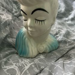 Make Up Brush Holder