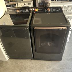 Samsung Washer And Electric Dryer Set