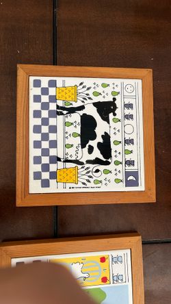 Beautiful Vintage Lillian Vernon Ceramic & Wood