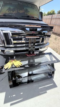Tv stand/ entertainment table