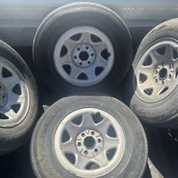 Chevy 17in Steel Rims Set 