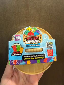 Crazy Funs Mystery Dumpling Gummi Bear Edition