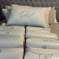 New Pillow Memory Foam Queen Size☁️