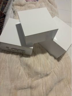 Dessert risers 20.00