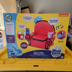 Blues Clues and You Thinking Play Chair Lights Sound Interactive
