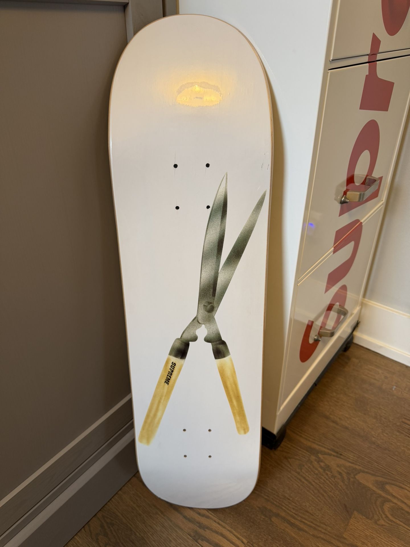 SUPREME SHEARS SKATEBOARD DECK ONLY (WHITE)