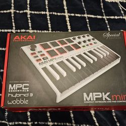 Akai Mini 