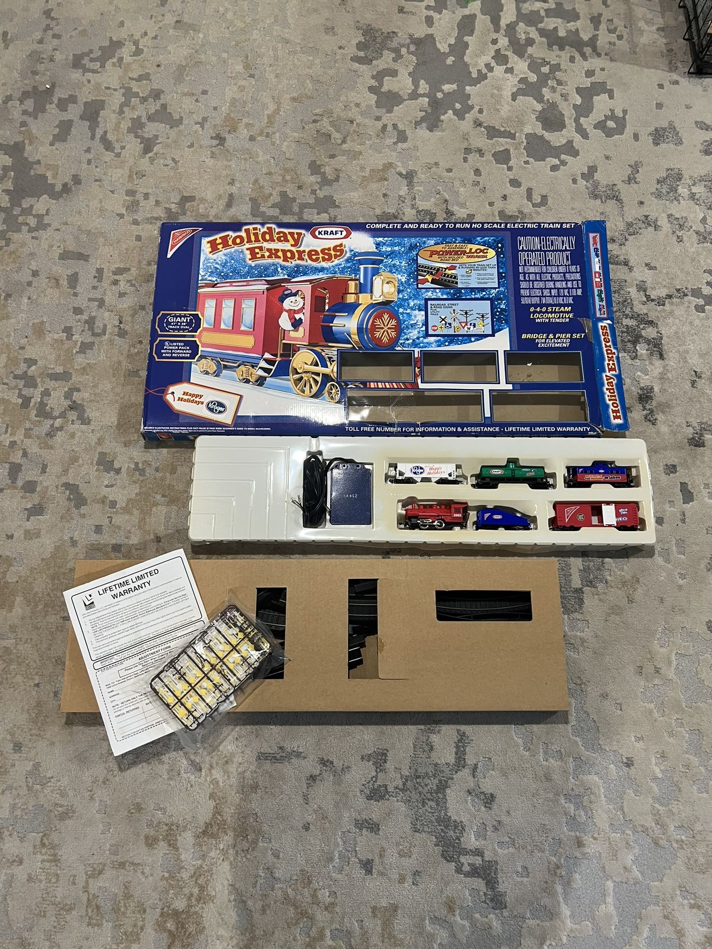 Rare - Kraft Nabisco Holiday Express Train Set - Kroger Exclusive