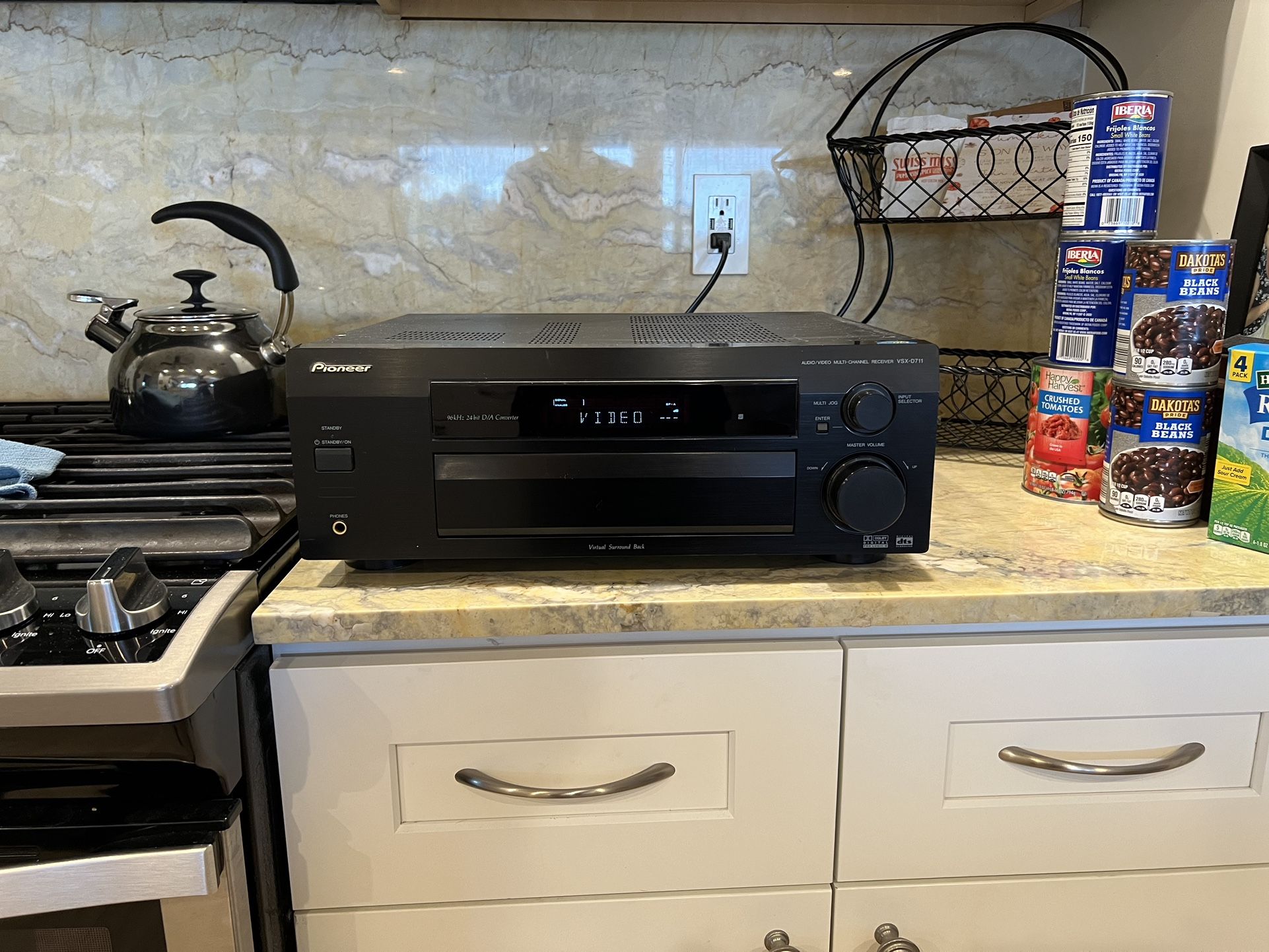 Pioneer Audio/Video Multi-Channel Receiver