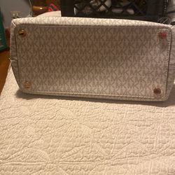 Michael Kors Signature Tote – Brand New – Neutral Beige/Gold
