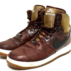 Size 12 :  Nike Lunar Force 1 SneakerBoot in the colorway variously known as "Barkroot Brown/Black", "Burgundy/Black", or "Maroon Gum Brown Black". 