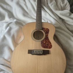 Guild 12 String 