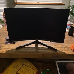 x2 SAMSUNG 32" Odyssey G55C Series QHD - Gaming Monitors