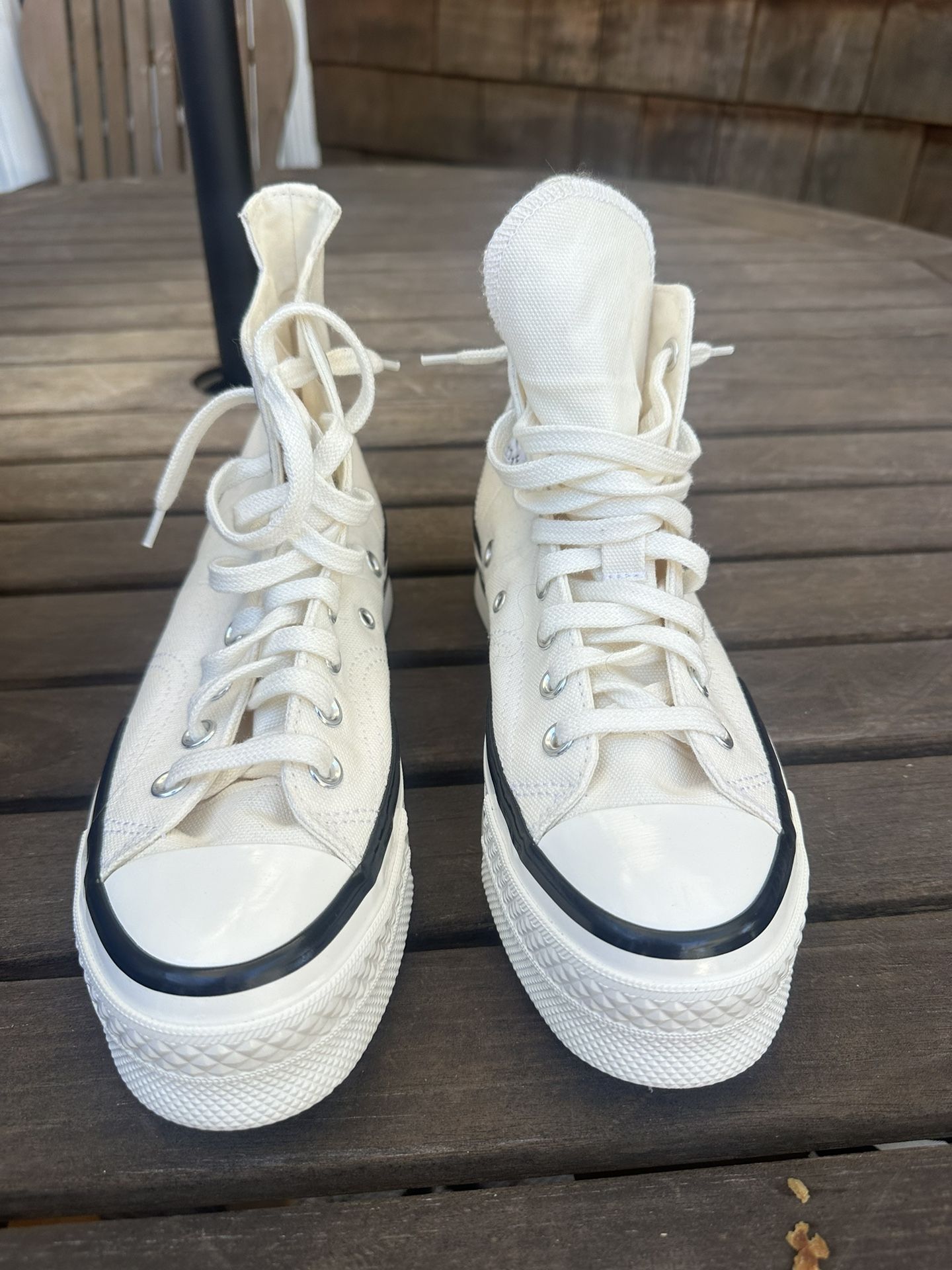 Converse Platform Hightops