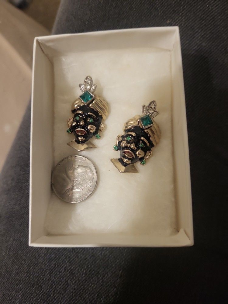 Vintage Blackamoor Brooch Pin